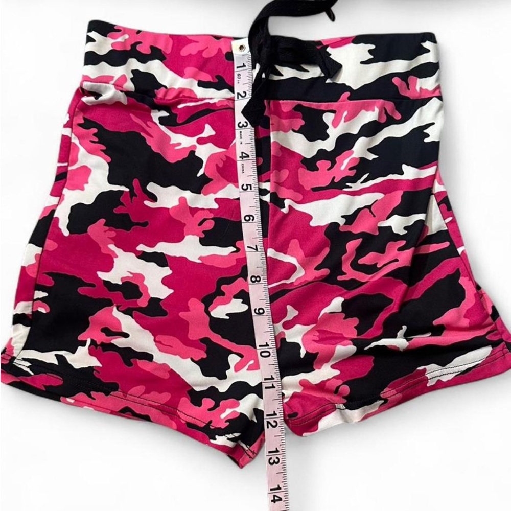 Codigo‎ Camo Shorts and Cropped Top Set - Picture 15 of 16